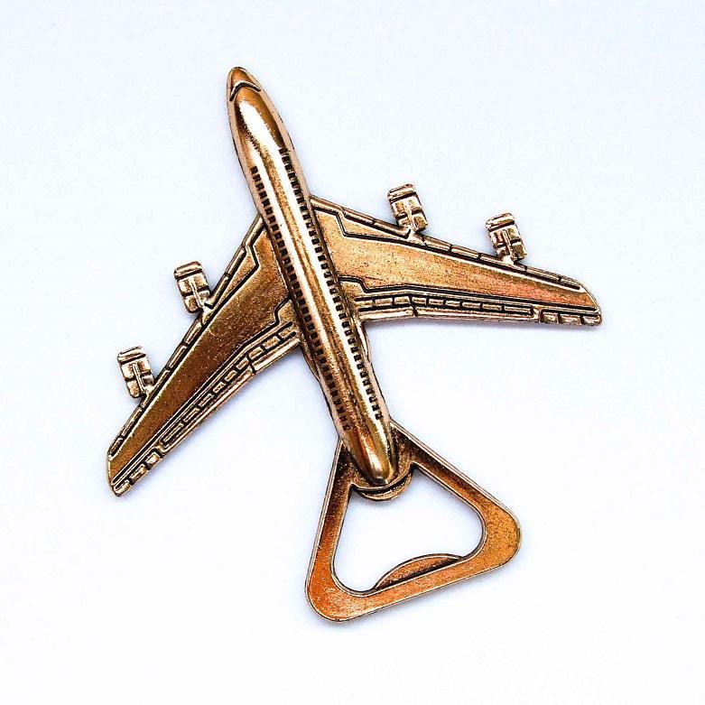 flaschenoeffner flugzeug